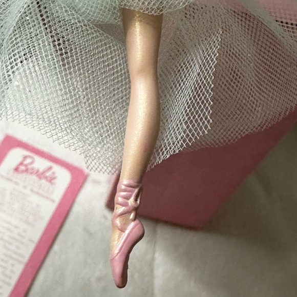 Vintage 1999 Avon Barbie As Marzipan In The Nutcracker 3rd & Final In Series - Picture 13 of 16